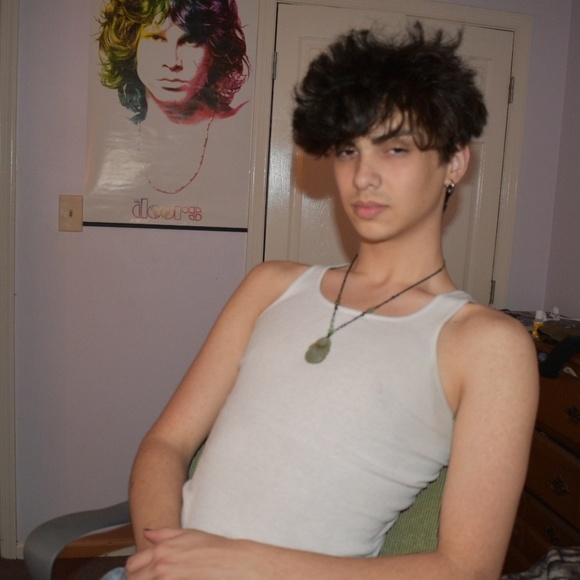 Meet your Posher, Isaac - Picture 1 of 1